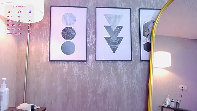 miss aliia online show from March 18, 2026, 2:30 pm