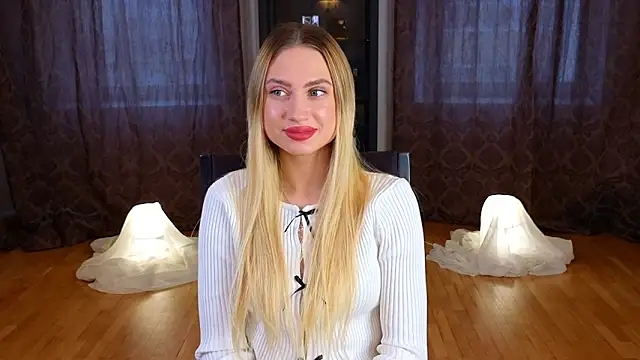 FreidaLerew online show from November 11, 2025, 4:40 am