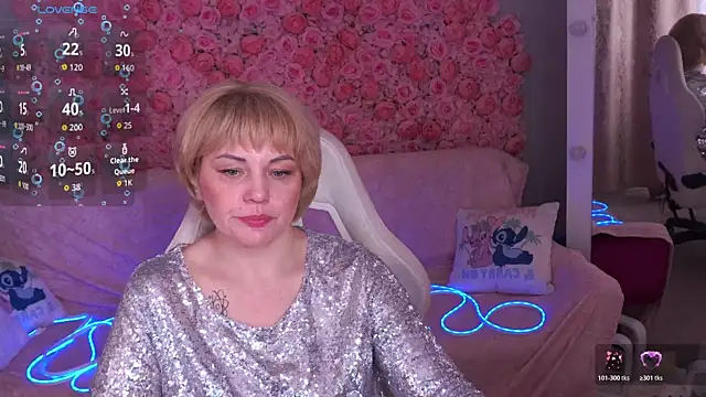 Snapshot of AmaraNights chatting on April 15, 2026, 8:09 pm AmaraNights online show from April 15, 2026, 8:09 pm