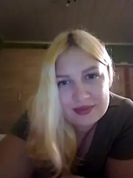 Snapshot of Steshaa chatting on November 18, 2025, 6:11 pm Steshaa online show from November 18, 2025, 6:11 pm