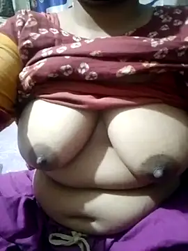 angelboudi0592 online show from November 11, 2025, 2:12 pm