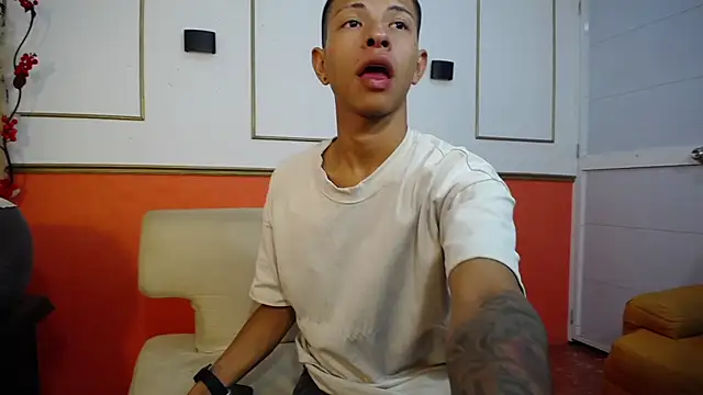 Tessachains 2  online show from December 5, 2025, 1:38 am