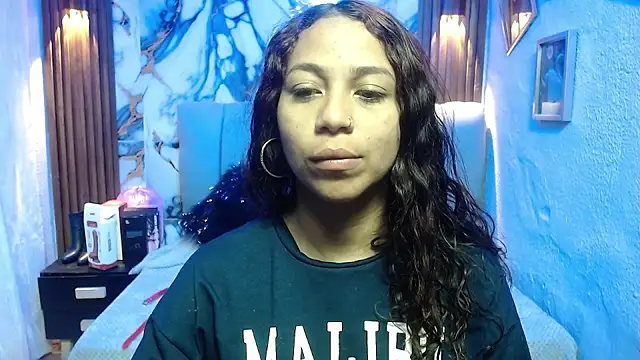 monika 256 online show from March 31, 2026, 1:13 pm