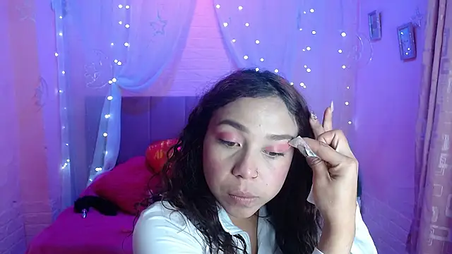 monika 256 online show from April 14, 2026, 12:54 pm