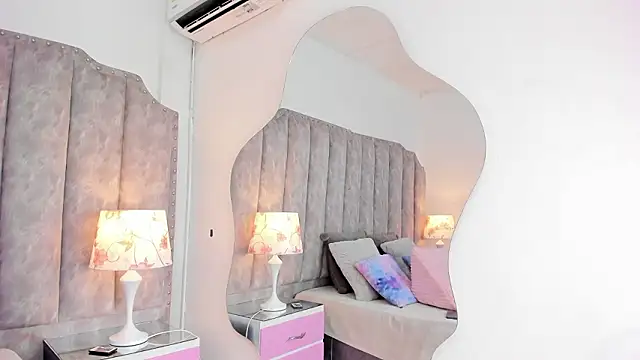 RubyCrox online show from February 26, 2026, 8:20 pm