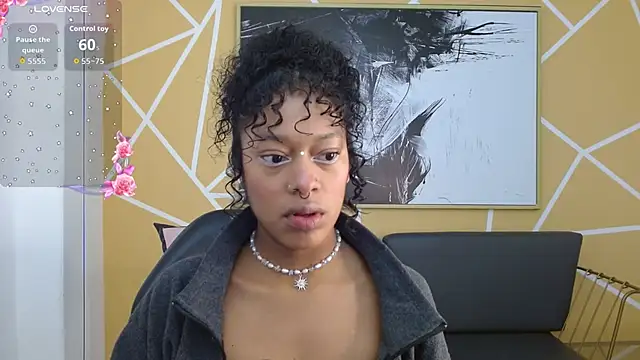 Snapshot of Agatha_Amaya chatting on November 8, 2025, 1:25 pm Agatha Amaya online show from November 8, 2025, 1:25 pm