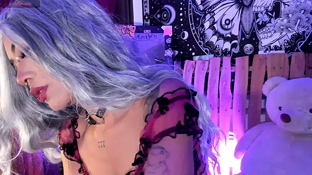 Snapshot of ivybank chatting on December 19, 2025, 7:38 pm ivybank online show from December 19, 2025, 7:38 pm