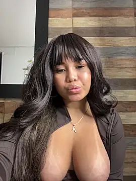 LoliitaBennett online show from February 19, 2026, 2:30 am