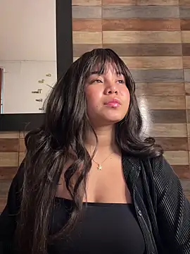 Snapshot of LoliitaBennett chatting on March 4, 2026, 2:19 am LoliitaBennett online show from March 4, 2026, 2:19 am