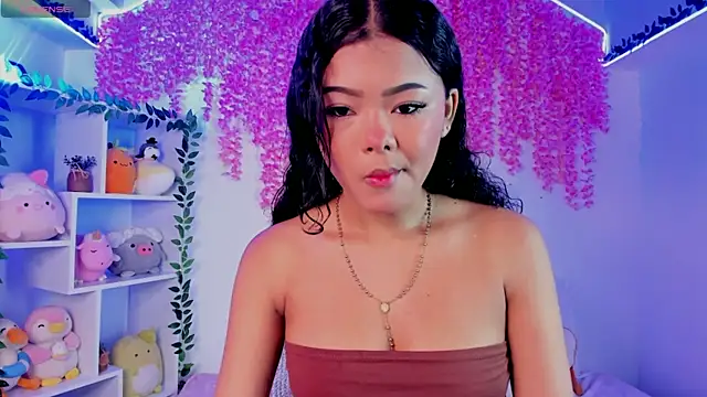  hanna sky online show from November 18, 2025, 3:37 pm