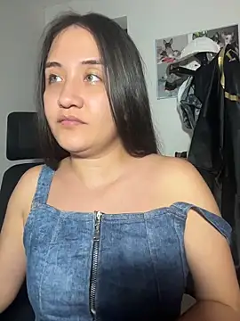 Melody Spencer26 online show from April 7, 2026, 7:37 pm