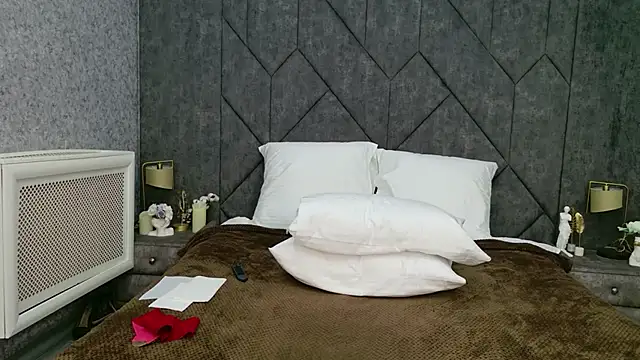 Snapshot of Evie_Berret chatting on February 3, 2026, 2:53 am Evie Berret online show from February 3, 2026, 2:53 am