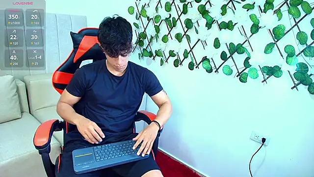 Snapshot of jack_bigx chatting on November 7, 2025, 8:46 pm jack bigx online show from November 7, 2025, 8:46 pm