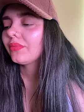 Snapshot of candicewest_ chatting on May 28, 2026, 5:19 pm candicewest online show from May 28, 2026, 5:19 pm