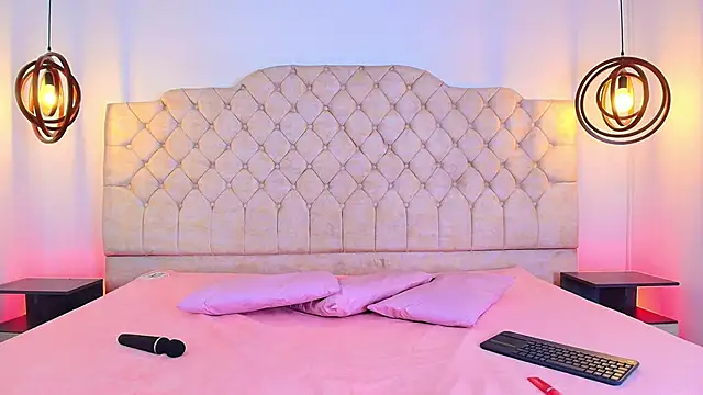 Chloejonson online show from November 24, 2025, 3:28 am