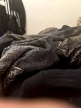 esko42 online show from November 6, 2025, 9:52 pm