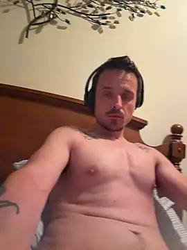 XninoXlokoX9977 online show from May 6, 2026, 12:25 am