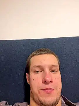 topvibestati online show from November 23, 2025, 3:44 pm