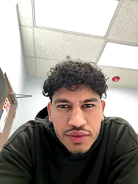 Ydnas123 online show from December 2, 2025, 2:23 am