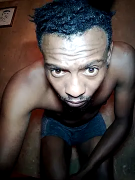 Snapshot of Capsuleeee chatting on November 9, 2025, 7:18 pm Capsuleeee online show from November 9, 2025, 7:18 pm