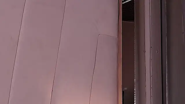 LannyShell online show from April 12, 2026, 10:40 am