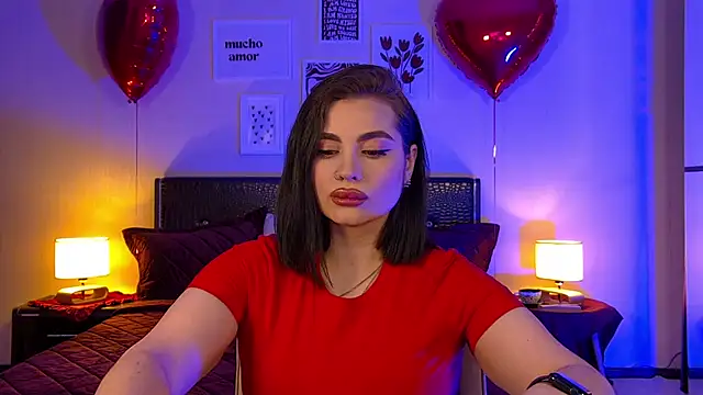 Snapshot of AdrianaTorres chatting on February 9, 2026, 6:17 pm AdrianaTorres online show from February 9, 2026, 6:17 pm