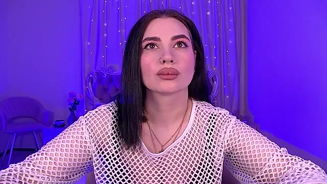 Snapshot of AdrianaTorres chatting on January 16, 2026, 5:22 am AdrianaTorres online show from January 16, 2026, 5:22 am