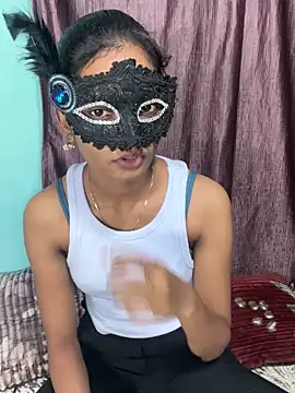 leenaboyxh online show from December 20, 2025, 1:03 pm