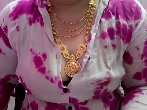 Snapshot of Tamil_VirginAss2 chatting on February 16, 2026, 10:40 pm Tamil VirginAss2 online show from February 16, 2026, 10:40 pm