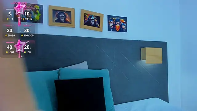 Snapshot of Andhrea_Vale chatting on March 17, 2026, 12:08 pm Andhrea Vale online show from March 17, 2026, 12:08 pm