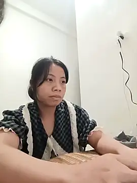 Snapshot of Diana_loo chatting on November 7, 2025, 2:21 pm Diana loo online show from November 7, 2025, 2:21 pm