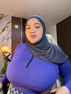 Snapshot of sweetmuslim01 chatting on April 15, 2026, 11:49 pm sweetmuslim01 online show from April 15, 2026, 11:49 pm