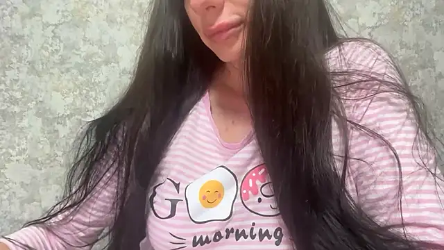 Angelinaa19 online show from May 11, 2026, 2:29 pm