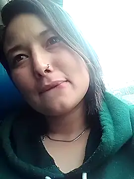 liliana ra online show from November 16, 2025, 2:00 pm