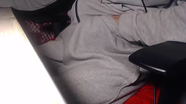 Snapshot of BigCockNickGR chatting on November 9, 2025, 9:08 pm BigCockNickGR online show from November 9, 2025, 9:08 pm