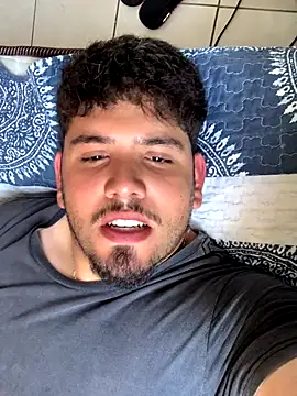 Snapshot of Bbbtro chatting on November 11, 2025, 1:28 pm Bbbtro online show from November 11, 2025, 1:28 pm