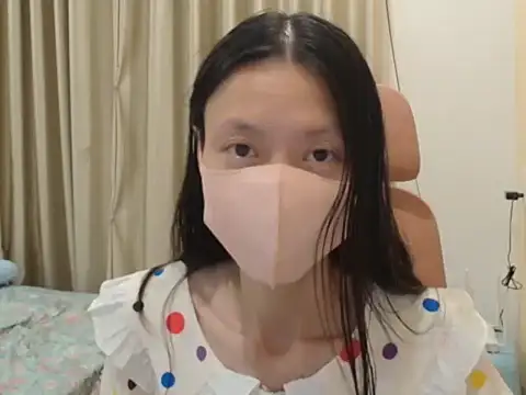 Snapshot of Lil-Cherries chatting on January 15, 2026, 5:49 pm Lil-Cherries online show from January 15, 2026, 5:49 pm