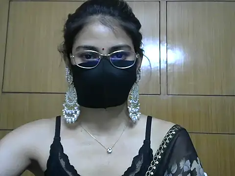 Snapshot of Fairy_Pie chatting on July 12, 2026, 6:31 pm Fairy Pie online show from July 12, 2026, 6:31 pm