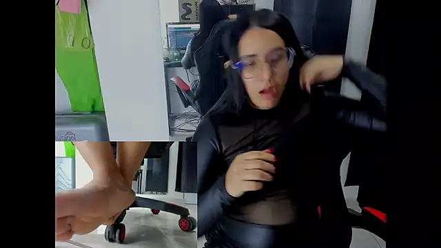 queen findom1 online show from December 14, 2025, 2:51 am