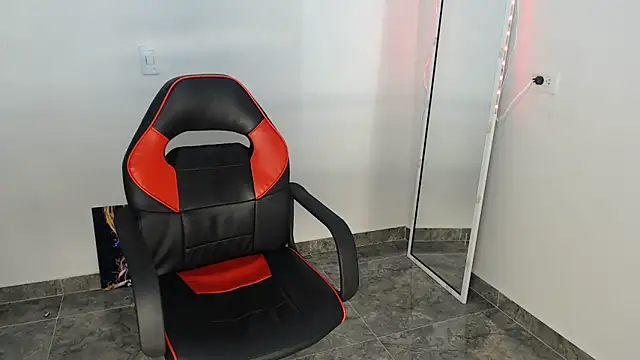 Snapshot of Jackboy_000 chatting on February 23, 2026, 1:44 pm Jackboy 000 online show from February 23, 2026, 1:44 pm