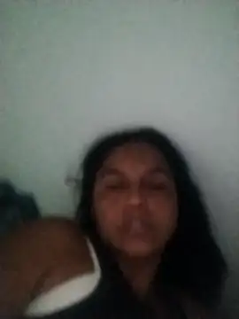 Snapshot of _Lizeth_ chatting on February 8, 2026, 10:29 pm Lizeth online show from February 8, 2026, 10:29 pm