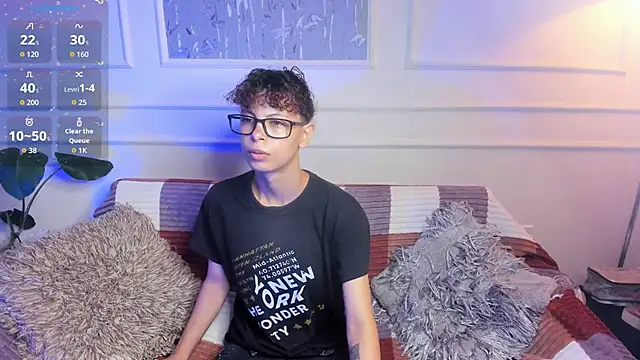 AliceMadnes online show from March 17, 2026, 12:52 pm