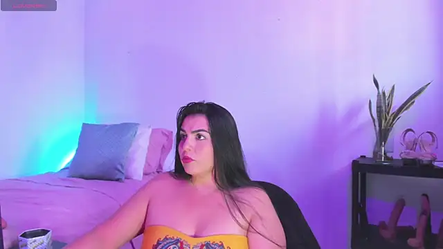  Scarlet sexxx online show from April 24, 2026, 8:11 pm