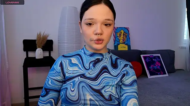 Snapshot of Sweety_cheeky chatting on February 3, 2026, 6:22 am Sweety cheeky online show from February 3, 2026, 6:22 am