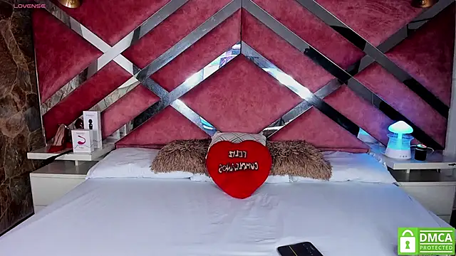 Snapshot of Lily_Queen30 chatting on February 24, 2026, 7:59 pm Lily Queen30 online show from February 24, 2026, 7:59 pm