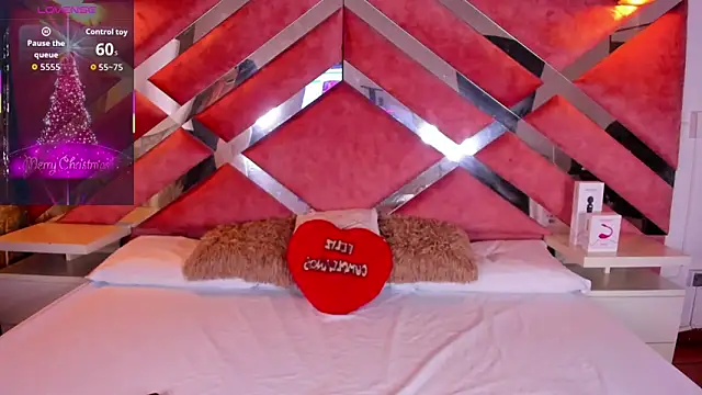 Lily Queen30 online show from December 3, 2025, 8:30 pm