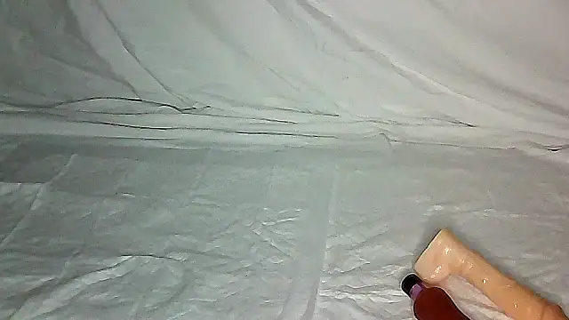 hotwoman25 online show from November 16, 2025, 7:29 pm