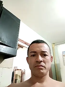 Snapshot of elzafiro37 chatting on November 8, 2025, 2:59 am elzafiro37 online show from November 8, 2025, 2:59 am