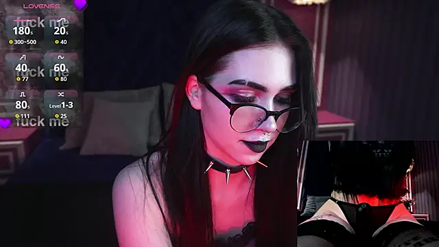 Snapshot of FetishForCassie chatting on December 21, 2025, 2:13 am FetishForCassie online show from December 21, 2025, 2:13 am