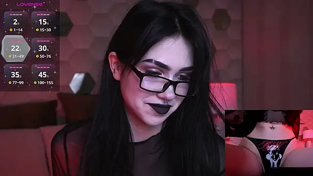 Snapshot of FetishForCassie chatting on January 7, 2026, 10:48 pm FetishForCassie online show from January 7, 2026, 10:48 pm